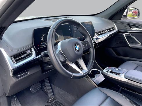 Used 2026 BMW X1 xDrive28i AWD/4WD image 16