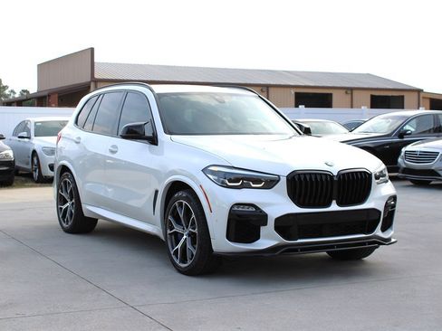 Used 2019 BMW X5 xDrive40i w/ M Sport Package image 9