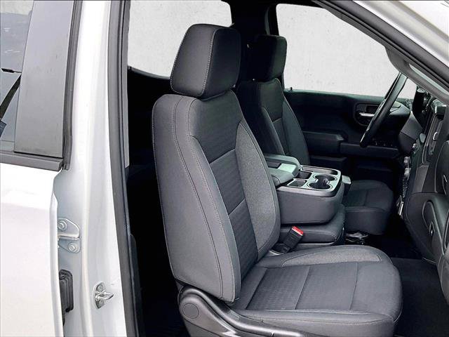 Used 2024 Chevrolet Silverado 1500 Custom RWD image 9