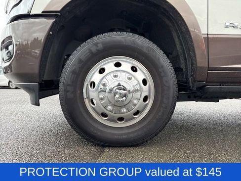 Used 2024 RAM 3500 Limited w/ Safety Group image 23