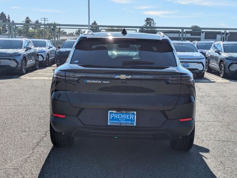 Used 2026 Chevrolet Equinox EV LT w/ LPO, All-Weather Mat Package image 4