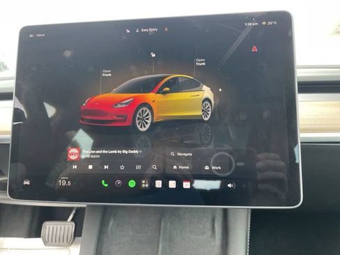 Used 2023 Tesla Model 3 Standard Range RWD image 19
