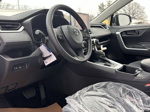 New 2025 Toyota RAV4 LE image 8
