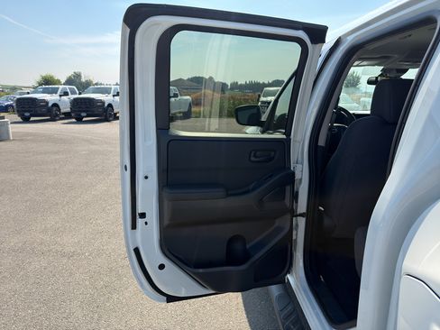 Used 2026 Nissan Frontier S AWD/4WD image 15