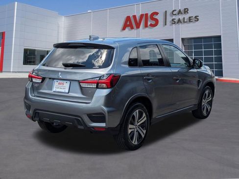 Used 2025 Mitsubishi Outlander Sport SE AWD/4WD image 6