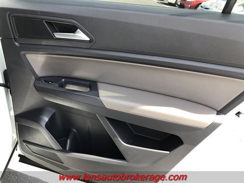 Used 2021 Volkswagen Atlas S FWD image 20