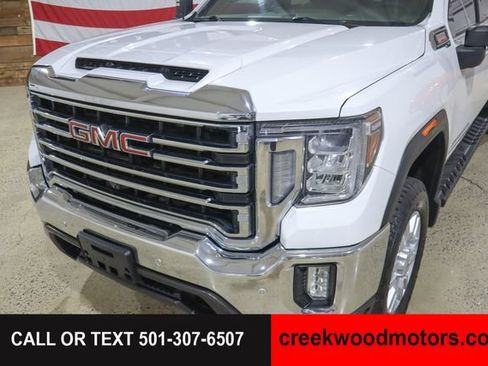 Used 2022 GMC Sierra 2500 SLT w/ SLT Premium Package AWD/4WD image 3
