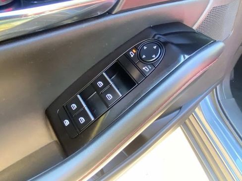 Used 2022 MAZDA CX-30 AWD 2.5 S w/ Preferred Package image 13
