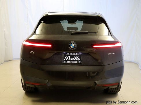 New 2026 BMW iX xDrive45 image 7