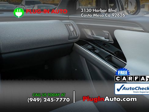 Used 2024 Subaru Solterra Touring w/ Touring Package image 21