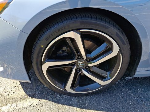 Certified 2022 Honda Accord Sport image 28