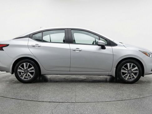 Used 2025 Nissan Versa SV FWD image 11