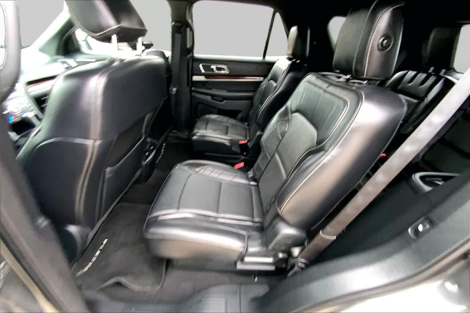 Used 2019 Ford Explorer Platinum AWD/4WD image 21