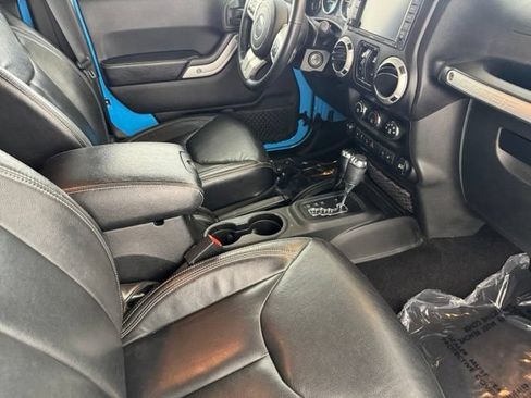 Used 2017 Jeep Wrangler Unlimited Sahara w/ Quick Order Package 24E Chief AWD/4WD image 25