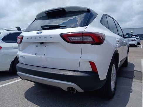 Used 2025 Ford Escape Active FWD image 12