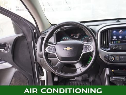 Used 2022 Chevrolet Colorado LT w/ Fleet Safety Package image 10