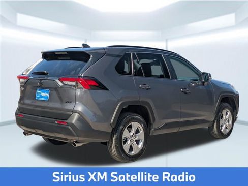 Used 2025 Toyota RAV4 XLE w/ Convenience Package image 6