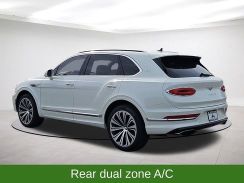 Used 2021 Bentley Bentayga image 5