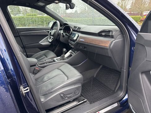 Used 2021 Audi Q3 2.0T Premium Plus w/ Premium Plus Package image 57