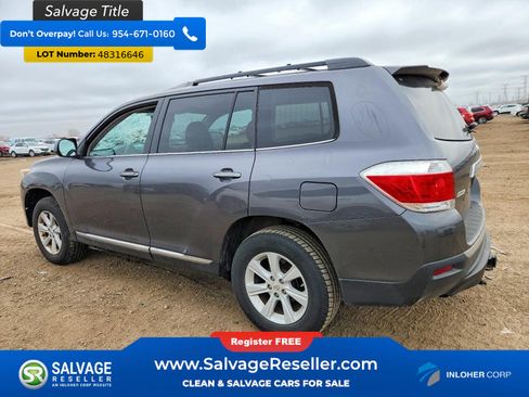 Used 2013 Toyota Highlander SE AWD/4WD image 3