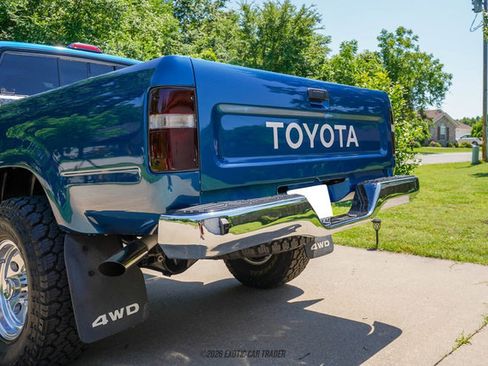 Used 1994 Toyota Pickup DX AWD/4WD image 37