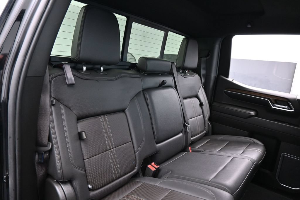 Used 2022 Chevrolet Silverado 1500 High Country RWD image 46