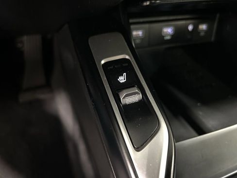 Used 2023 Kia Sorento S w/ Panoramic Sunroof Package image 23