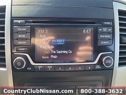 Used 2018 Nissan Frontier SV image 16