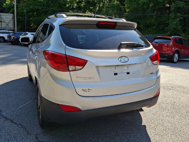 Used 2015 Hyundai Tucson SE AWD/4WD image 9