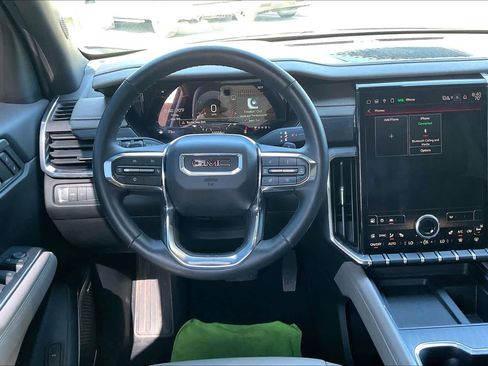Used 2024 GMC Acadia Elevation FWD image 6
