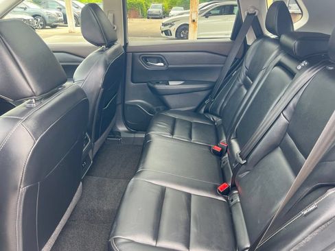 Certified 2023 Nissan Rogue SL AWD/4WD image 9