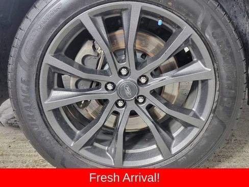 Used 2017 Ford Explorer XLT w/ Equipment Group 202A AWD/4WD image 10