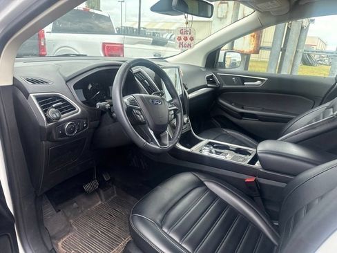 Certified 2024 Ford Edge SEL w/ Convenience Package AWD/4WD image 8