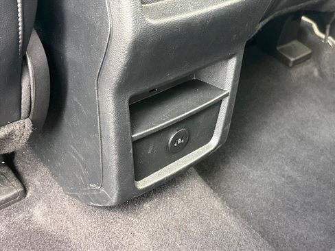 Used 2024 Ford Edge SEL AWD/4WD image 11