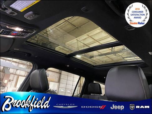 New 2026 Jeep Grand Cherokee L Limited AWD/4WD image 33