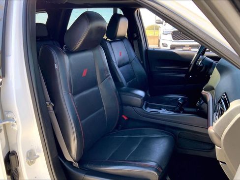 Used 2023 Dodge Durango GT image 8