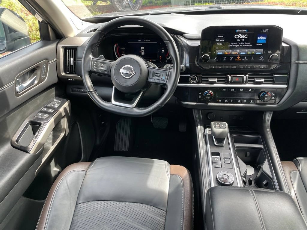 Certified 2023 Nissan Pathfinder Platinum AWD/4WD image 10