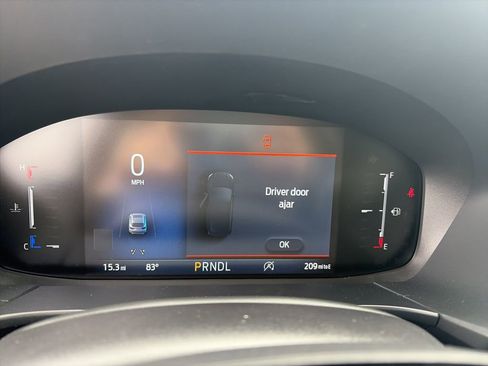 Used 2025 Ford Escape Active w/ Tech Pack #1 FWD image 34