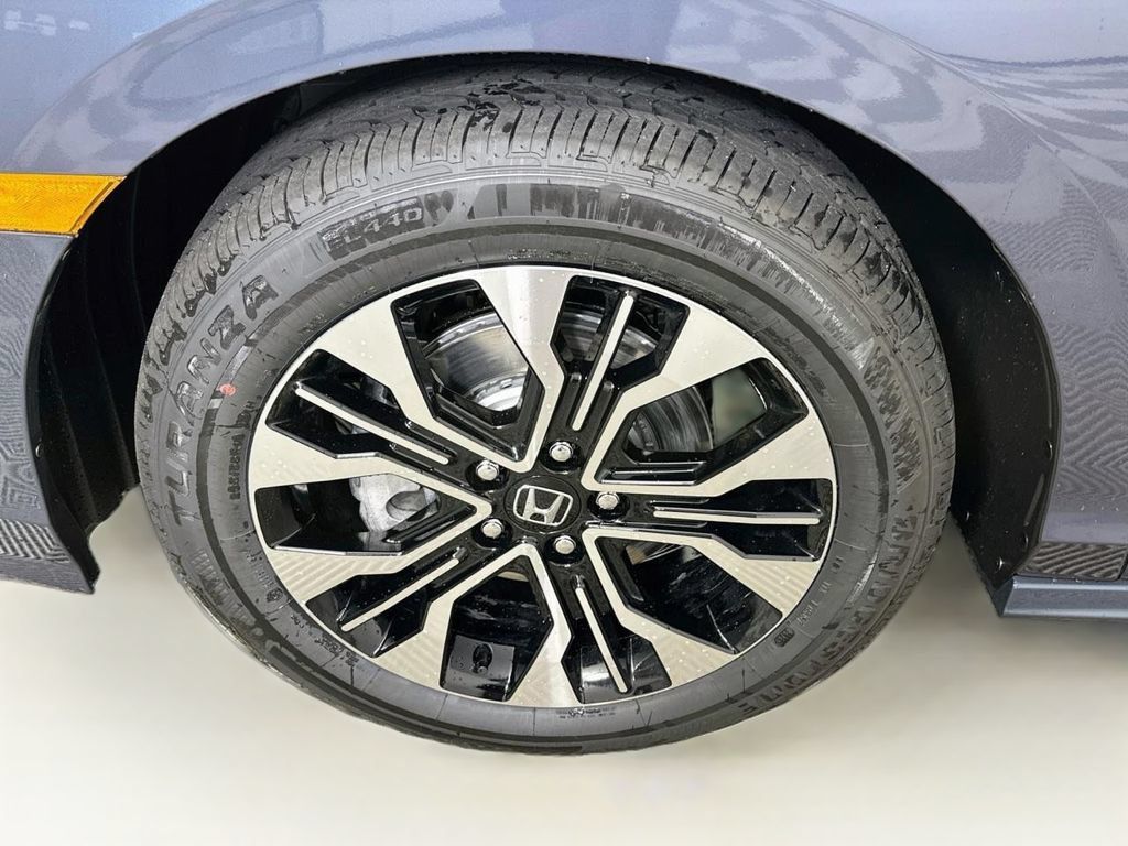 Used 2026 Honda Odyssey Elite image 24