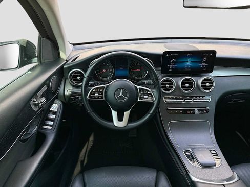 Used 2021 Mercedes-Benz GLC 300 image 22