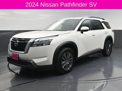 Used 2024 Nissan Pathfinder SV FWD image 2