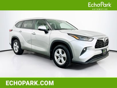 Used 2024 Toyota Highlander LE