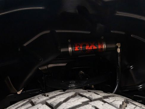 Used 2021 RAM 1500 Big Horn image 12