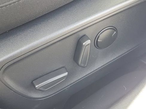 Certified 2024 Ford Escape Active AWD/4WD image 10