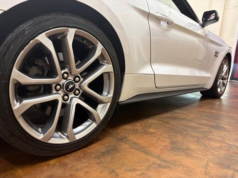 Used 2020 Ford Mustang GT Premium w/ Equipment Group 401A RWD image 30