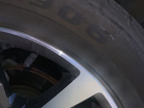 Used 2019 Nissan Kicks SV image 13