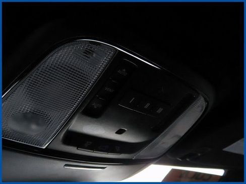 Certified 2022 Dodge Durango R/T image 21