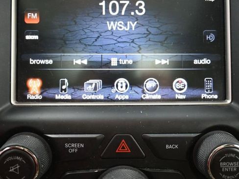 Used 2017 Jeep Grand Cherokee Overland image 25