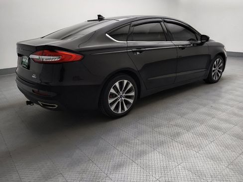 Used 2019 Ford Fusion SE AWD/4WD image 10