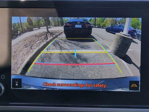 Used 2026 Toyota Camry SE w/ Convenience Package image 19